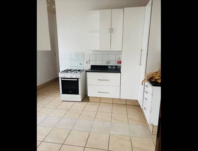 3 BEDROOM PROPERTY TO RENT IN KENSINGTON